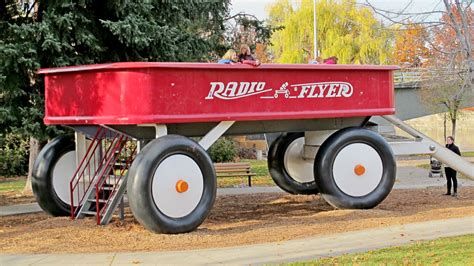 The red wagon - Find the perfect Maine themed gift for a new baby, a birthday or just because! We have Maine sweaters, classic Maine books, and of course - moose and lobster themed items!